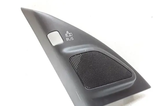 Volvo V70 Front door speaker 30781067