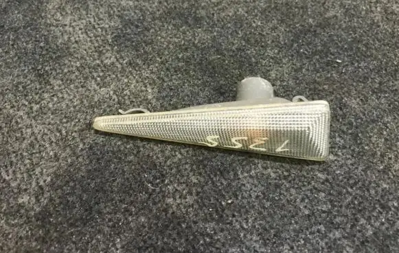 Renault Espace - Grand espace IV Front fender indicator light 8200027150