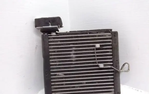 Mazda CX-7 Air conditioning (A/C) radiator (interior) 