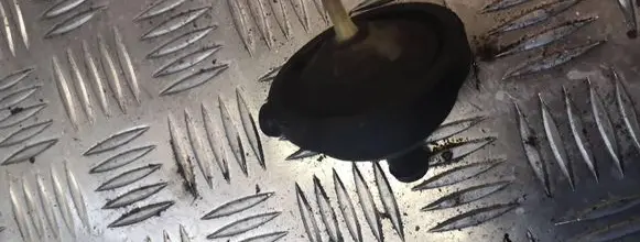 Valve vacuum