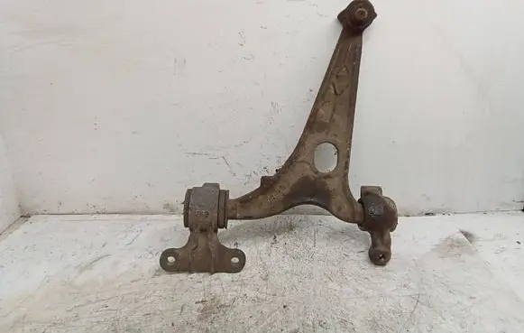 Citroen C8 Front lower control arm/wishbone