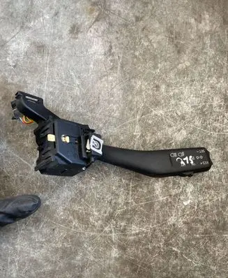 Volkswagen PASSAT B7 Wiper control stalk 1K0953519J