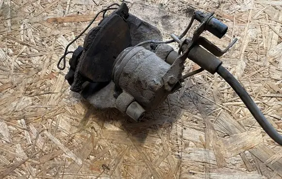 Audi A6 S6 C5 4B Front brake caliper