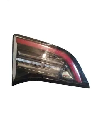 Tesla Model 3 Tailgate rear/tail lights