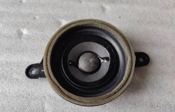 Audi A6 C7 Front door speaker 4G0035454