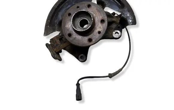 Renault Scenic III - Grand scenic III Front wheel hub 