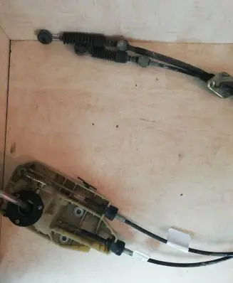 Volvo S80 Gear shift cable linkage 9143964 6070851