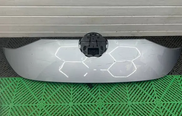 Volkswagen ID. Buzz Front grill 1T3823031A