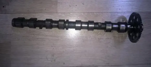 Toyota Avensis T250 Camshaft 