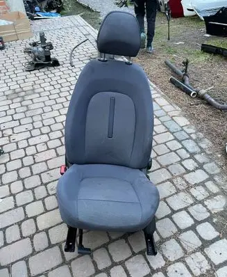 Fiat Bravo Front driver seat F2412B001