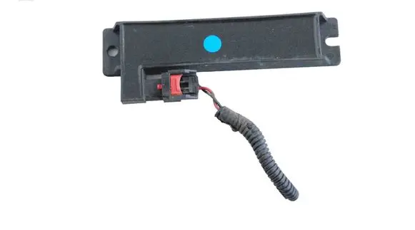 Tesla Model X Keyless system antenna 104312900B