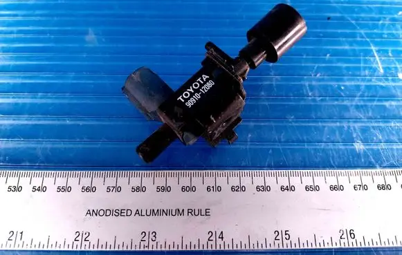 Toyota Land Cruiser (J120) Turbo solenoid valve 9091012080