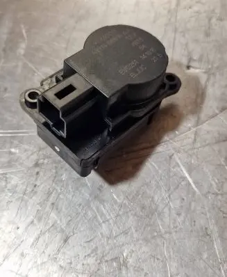 Ford Transit Custom Air flap motor/actuator AV6N19E616AA 1875 EVD251141015