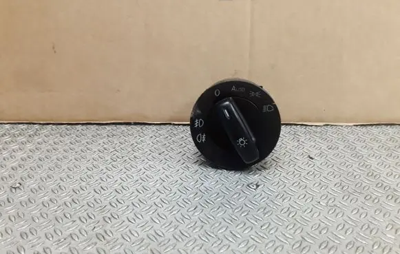 Volkswagen Touran I Light switch 1T0941431AC
