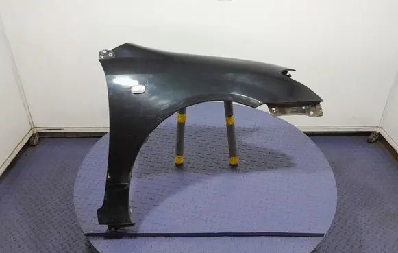 Toyota Corolla E120 E130 Fender