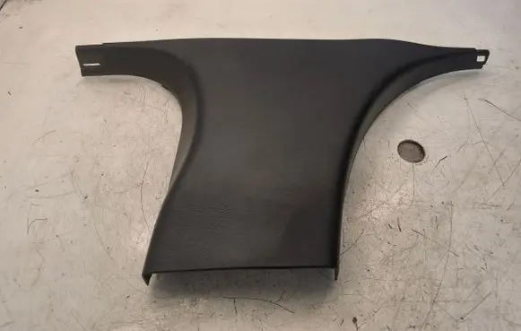 Jeep Grand Cherokee (B) pillar trim (bottom) 100984020BLR