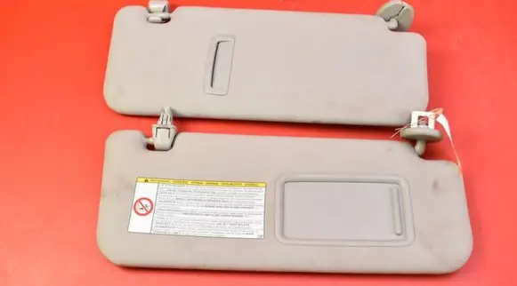 Cadillac SRX Sun visor