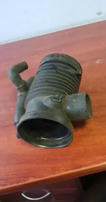 BMW 7 E38 Air intake hose/pipe 1432411