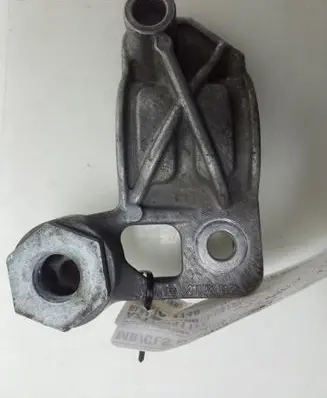 Mercedes-Benz CLS C219 Sway bar bush bracket, front A2113231126
