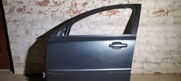 Volvo V50 Front door