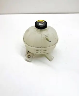 Hyundai Tucson TL Coolant expansion tank/reservoir 25430D3700