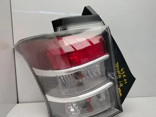 Toyota iQ Rear/tail lights 43R11