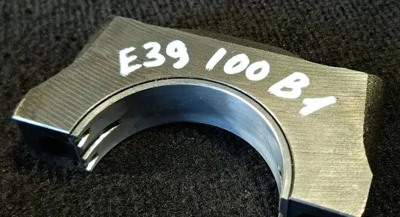 BMW 5 E39 Crankshaft Holder 