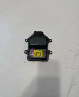 KIA Soul Air suspension control unit module (rear) 59790E4000 6621974 EM2F600535