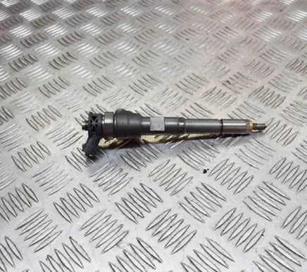 Fuel injector