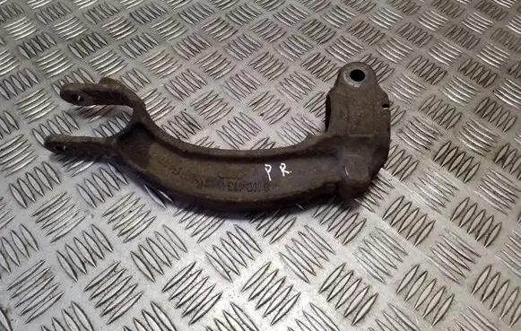 Audi Q5 SQ5 Lower shock absorber bracket 8K0413K