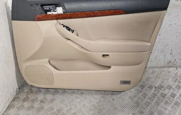 Toyota Avensis T250 Front door card panel trim 6761005490A0 8124005041