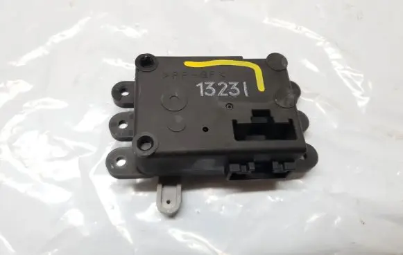 Mazda Premacy Air flap motor/actuator 13231