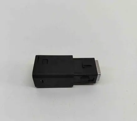 Peugeot 208 II USB socket connector 9824334377 98217039DX