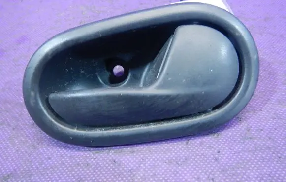 Dacia Sandero Front door interior handle 826721919R