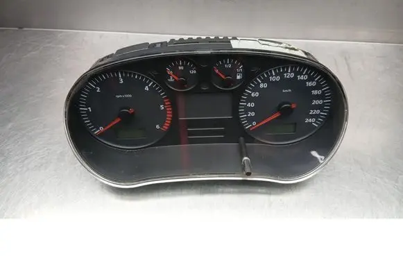 Seat Leon (1M) Speedometer (instrument cluster) W01M0920822D