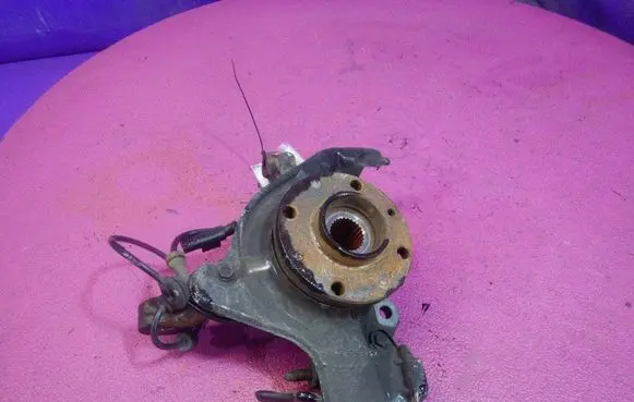 Fiat Bravo Front wheel hub spindle knuckle