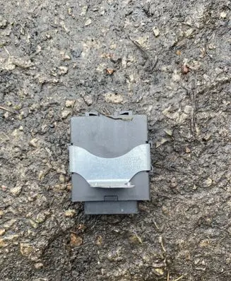 Toyota Avensis T270 Window wiper relay 8594005060