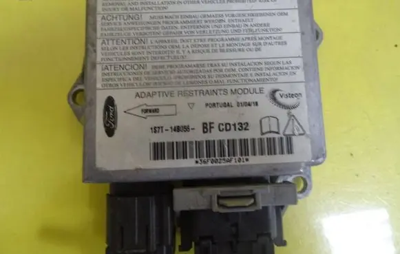 Ford Mondeo Mk III Airbag control unit/module 1S7T-14B056-BF CD132