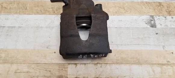 Volkswagen Jetta V Front brake caliper