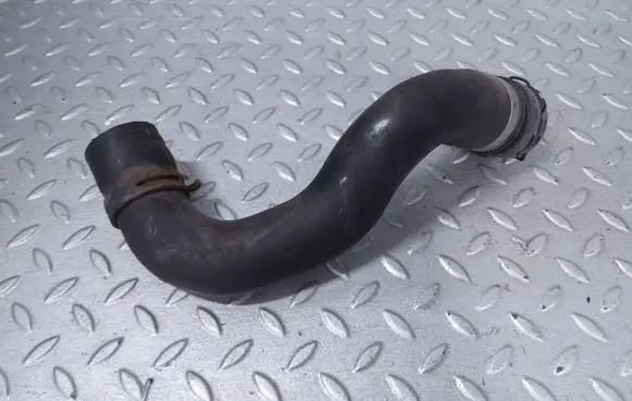 Audi A8 S8 D4 4H Engine coolant pipe/hose 4H0121101AD