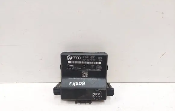 Skoda Octavia Mk2 (1Z) Gateway control module 1K0907530P 403948TF 1K0907951