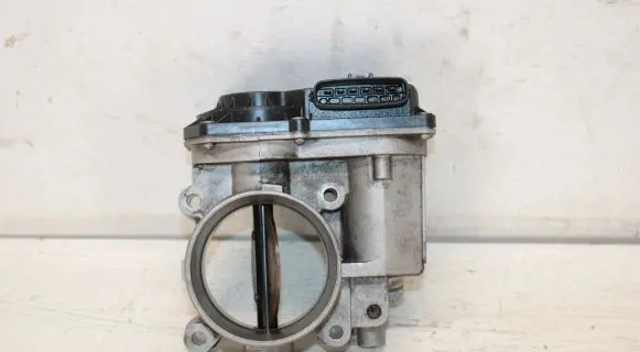 Subaru Forester SH Throttle valve 16112AA260
