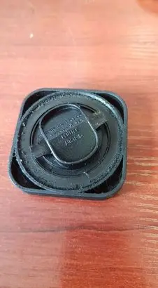 BMW X5 E53 Oil filler cap 1743294