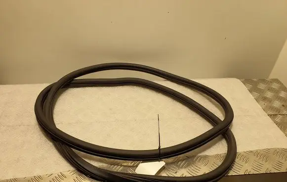 Volkswagen Golf VII Front door rubber seal 5G4867912B