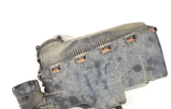 Air filter box