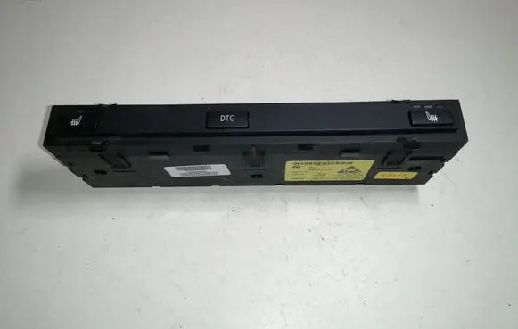 BMW 5 E60 E61 Seat heating switch 6985742