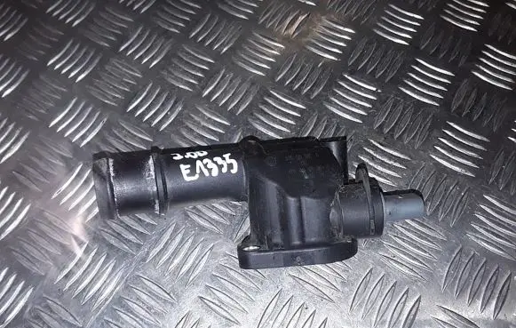 Audi A6 S6 C6 4F Thermostat 03L121132A