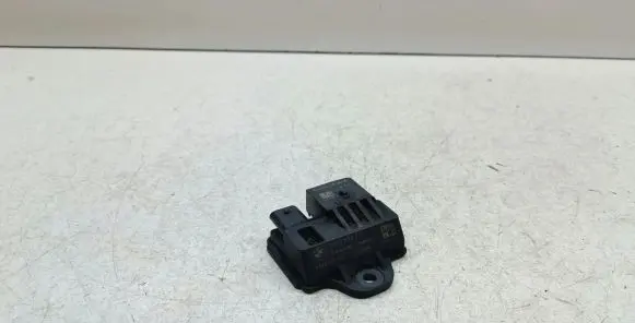 BMW 3 E90 E91 Glow plug 7810856 0522120103