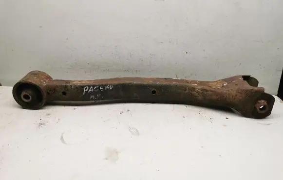 Mitsubishi Pajero Rear suspension control arm 