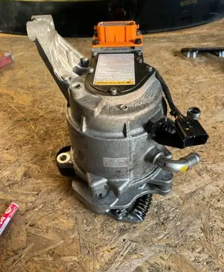 KIA Sorento IV Generator/alternator 252812MHA1 2FCD30512NB